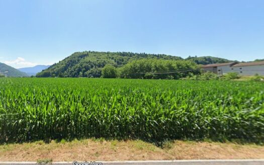Saint-Nicolas-de-Macherin – Secteur Voiron Magnifique terrain